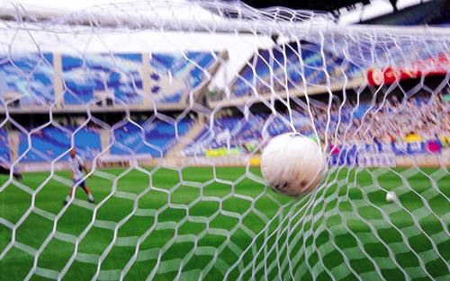 Fußball im Netz