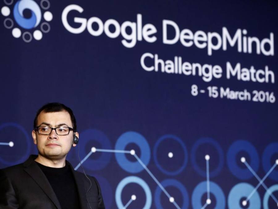 Der Mitgründer von DeepMind, Demis Hassabis, während einer Pressekonferenz in Seoul. Google hatte die britische Firma vor rund zweieinhalb Jahren gekauft, der Kaufpreis lag laut Medienberichten bei rund 500 Millionen Dollar. Foto: Jeon Heon-Kyun/Archiv