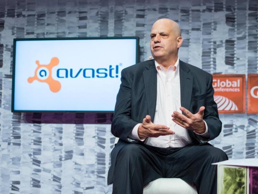 Der Geschäftsführer des Sicherheitssoftware Herstellers Avast, Vincent Steckler, auf der diesjährigen CeBIT Messe in Hannover. Foto: Ole Spata