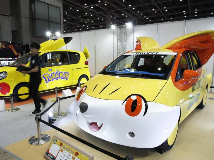 «Pokemon»-inspirierte Autos auf einer Messe in Tokio: Die «Pokemon», gestartet vor 20 Jahren, hat sich für Nintendo zu einem Dauerbrenner mit einer weltweiten Gemeinde aus Millionen Fans entwickelt. Foto: Kiyoshi Ota