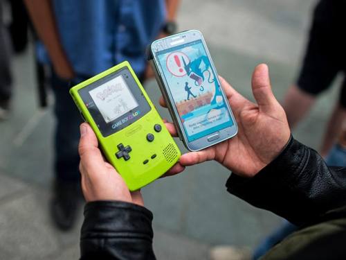 Pokemon-Spiel auf dem Smartphone:  Bisher sperrte sich Nintendo gegen den Sprung auf Mobiltelefone und brachte seine Spiele nur für die eigenen Konsolen heraus. Foto: Christian Bruna