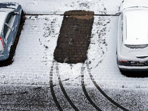 Wer ohne technische Unterstützung einen Parkplatz sucht, könnte in Zukunft öfter leer ausgehen. Foto: Jan Woitas