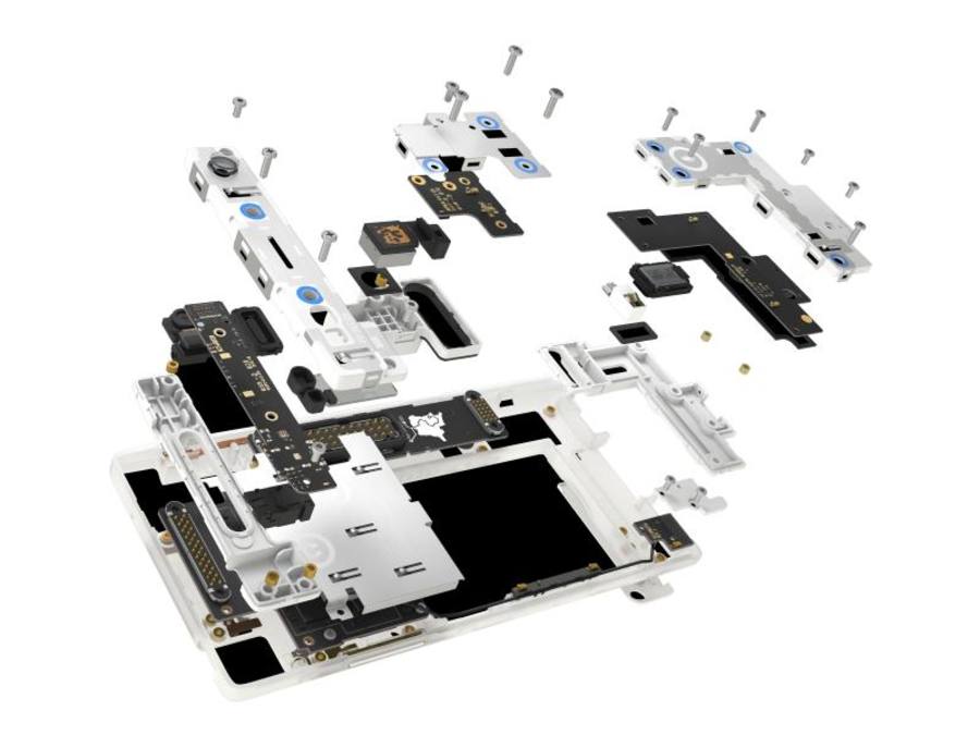 Das Fairphone 2 besteht aus vielen einzelnen Baugruppen, die leicht ausgetauscht werden können. Foto: Fairphone