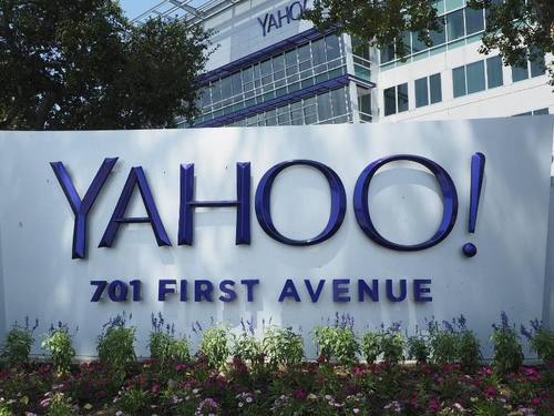 Yahoo-Zentrale in Sunnyvale, Kalifornien. Kläger werfen dem Konzern vor, nicht genug auf die Datensicherheit geachtet und die Nutzer zu spät informiert zu haben. Foto: John G. Mabanglo