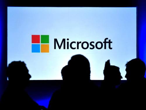 Seit September bietet Microsoft seinen Kunden Cloud-Services in Deutschland an, bei denen die Telekom als Datentreuhänder fungiert. Foto: Jagadeesh NV/Symbolbild
