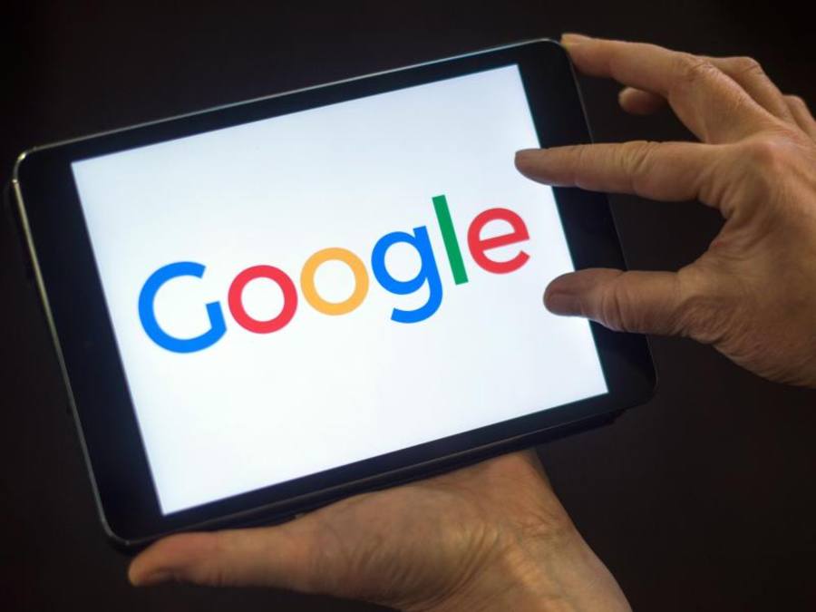 Google hat die Vorwürfe der EU-Kommission zurückgewiesen, der Internet-Konzern behindere beim Betriebssystem Android den Wettbewerb im Smartphone-Markt. Foto: Lukas Schulze/Illustration