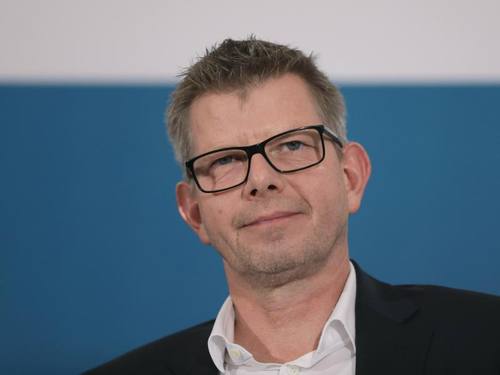 «Die Digitalisierung der deutschen Wirtschaft nimmt Fahrt auf», sagte Thorsten Dirks, Präsident des Bitkom, zum Start der Hub Conference in Berlin. Foto: Jörg Carstensen