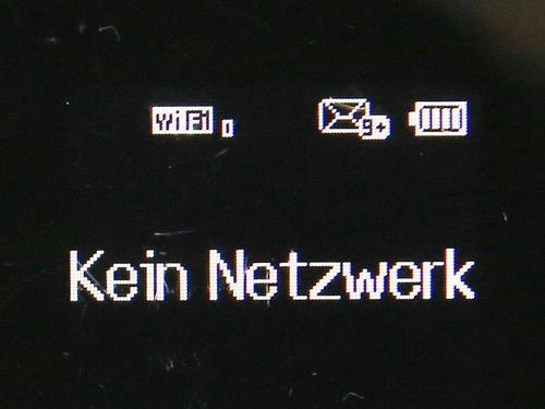 Der Konzern rät, den Router kurz vom Netz zu trennen. Foto: Armin Weigel