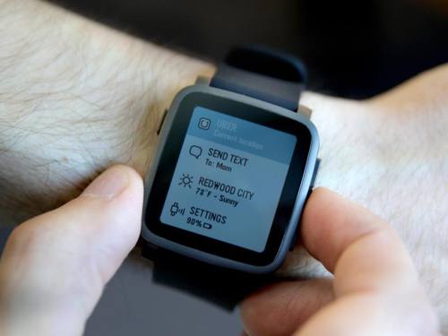 Pebble hatte seinen zeitlichen Vorsprung bei Smartwatches nicht in Marktanteile umwandeln können. Foto: Christoph Dernbach