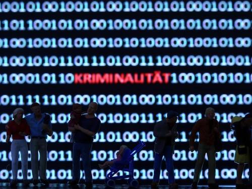 Mit zunehmender Häufigkeit von Internet-Einkäufen steigt die Wahrscheinlichkeit, Opfer eines Identitätsdiebstahls zu werden. Foto: Jens Büttner