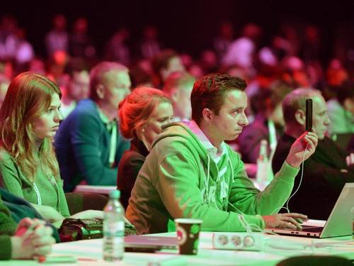 Teilnehmer bei der Technologiekonferenz TechCrunch Disrupt in Berlin 2013. Vor vier Jahren gab es die Konferenz bereits in der deutschen Hauptstadt, danach ging sie nach London. Foto: Bernd von Jutrczenka