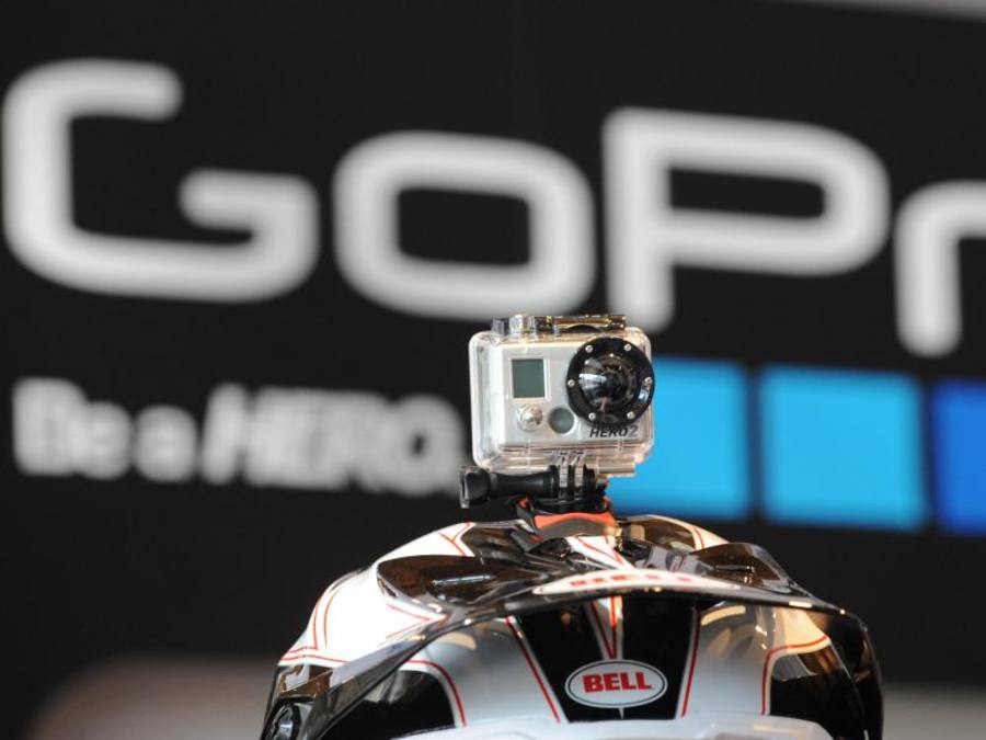 Messestand des US-Herstellers GoPro: er Actionkamera-Spezialist seine wegen Absturzgefahr zurückgerufene erste Kamera-Drohne nach fast drei Monaten wieder in den Handel gebracht. Foto: Patrick Seeger