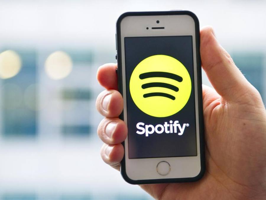 Hat die Marke von 50 Millionen zahlenden Kunden geknackt: der Musikstreaming-Marktführer und Apple-Rivale Spotify. Foto: Daniel Bockwoldt/Illustration