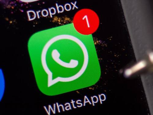 Facebook hatte 2014 für WhatsApp rund 22 Milliarden Dollar bezahlt. Foto: Arno Burgi
