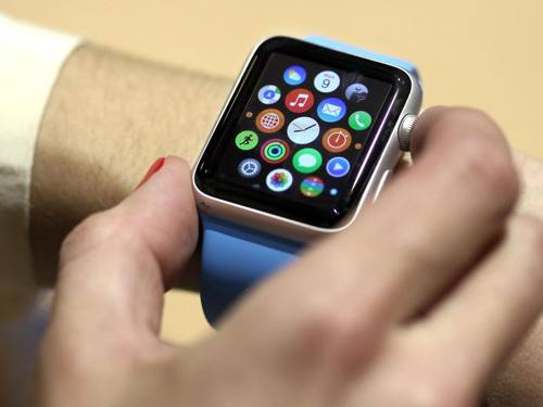 Nach Berechnungen von Strategy Analytics wurde die Apple Watch im vergangenen Quartal 3,5 Millionen Mal verkauft. Foto: Kay Nietfeld