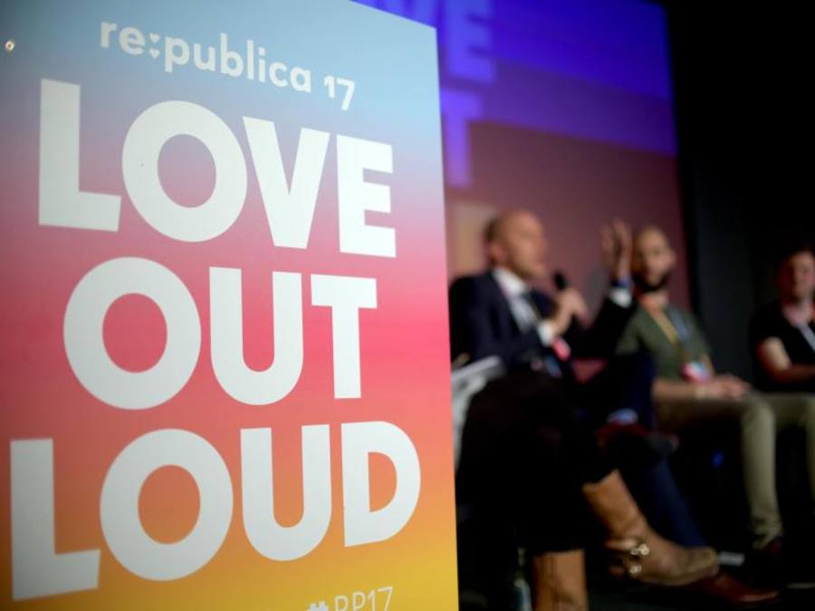 Die Internetkonferenz re:publica steht unter dem Motto «love out loud». Foto: Britta Pedersen