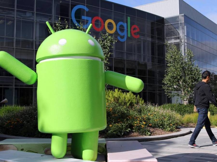 Android-Figur auf dem Google-Firmencampus im kalifornischen Mountain View. Android dominiert vor allem beim Smartphone-Absatz mit einem Marktanteil von über 80 Prozent. Foto: Christoph Dernbach