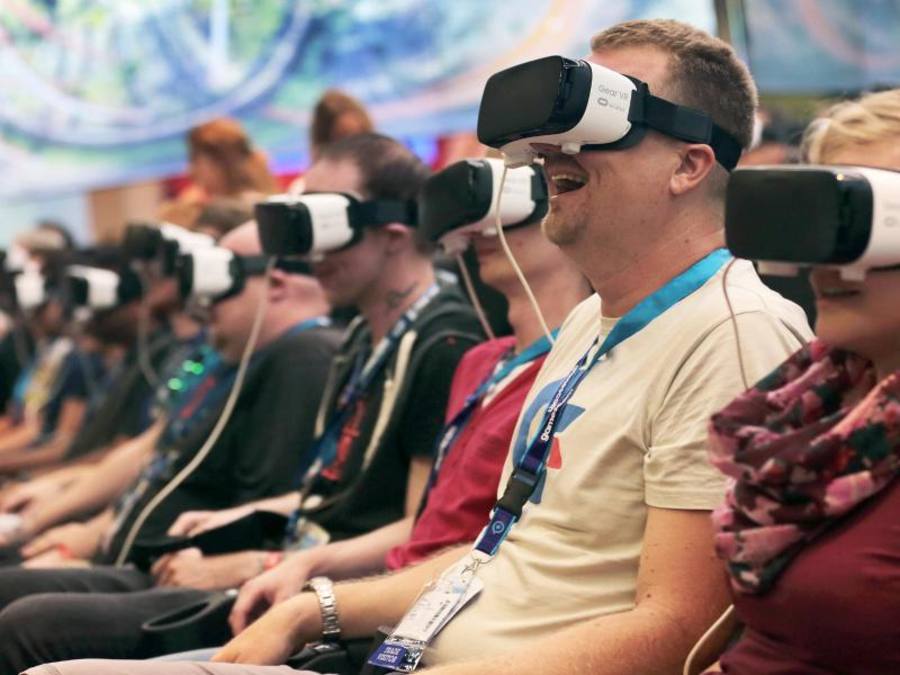 Virtual Reality ist in diesem Jahr ein Schwerpunkt der Spielemesse Gamescom. Foto: Oliver Berg