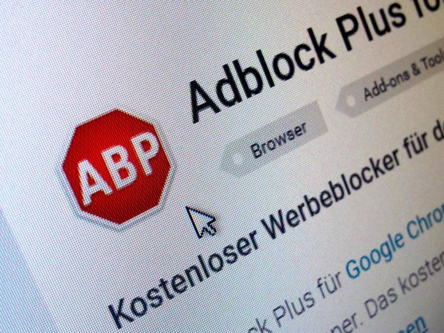 Die Software "AdBlock Plus" blockiert die Werbung im Internet. Foto: Stephan Jansen