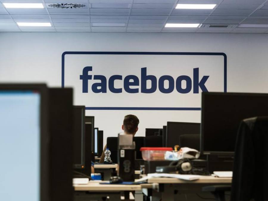 Das Löschzentrum von Facebook in Berlin: Mit der neuen Richtlinie geht Facebook einen Schritt weiter gegen Fake-News. Foto: Soeren Stache