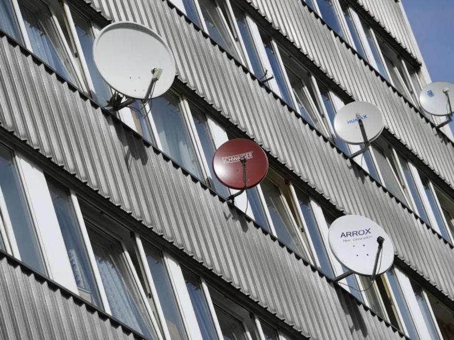 Über Satellit wird bereits seit 2012 komplett digital ausgestrahlt. Foto: