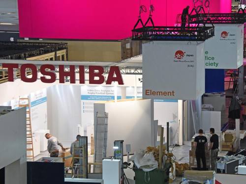 Toshiba trennt sich von dem Speicherchip-Bereich, um die riesigen Löcher in der Bilanz nach dem kostspieligen Debakel im amerikanischen Atomenergie-Markt zu schließen. Foto: Holger Hollemann