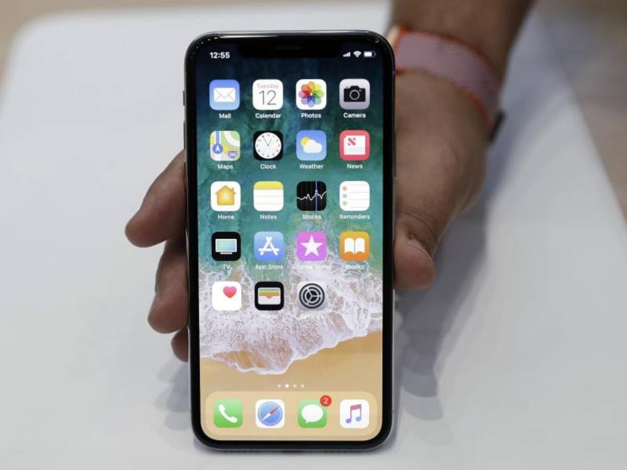 Apple betont, dass die Daten zur Gesichtserkennung in seinem neuen iPhone X verschlüsselt sind und das Gerät nicht verlassen. Foto: Marcio Jose Sanchez