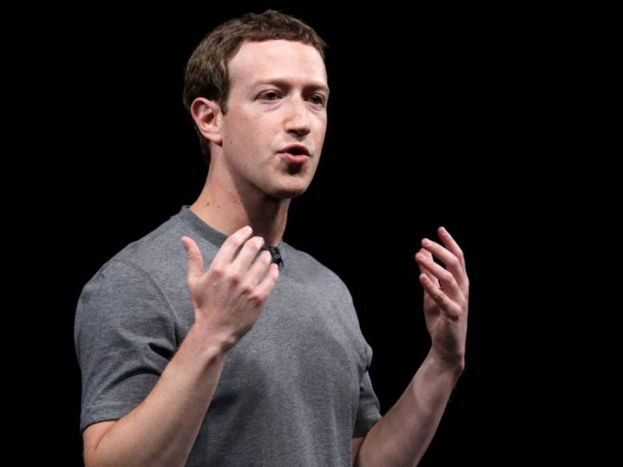 Der Facebook-Gründer Mark Zuckerberg hat mit einem virtuellen Ausflug, der mit einem Hilfs-Angebot für Puerto Rico verknüpft ist, viel Kritik im Netz geerntet. Foto: Alberto Estévez/EFE/Archiv