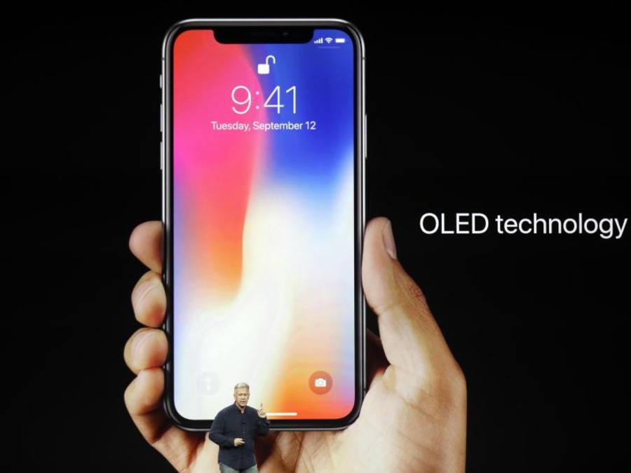 Das iPhone X soll am 3. November auf den Markt kommen. Foto: Marcio Jose Sanchez/AP/dpa