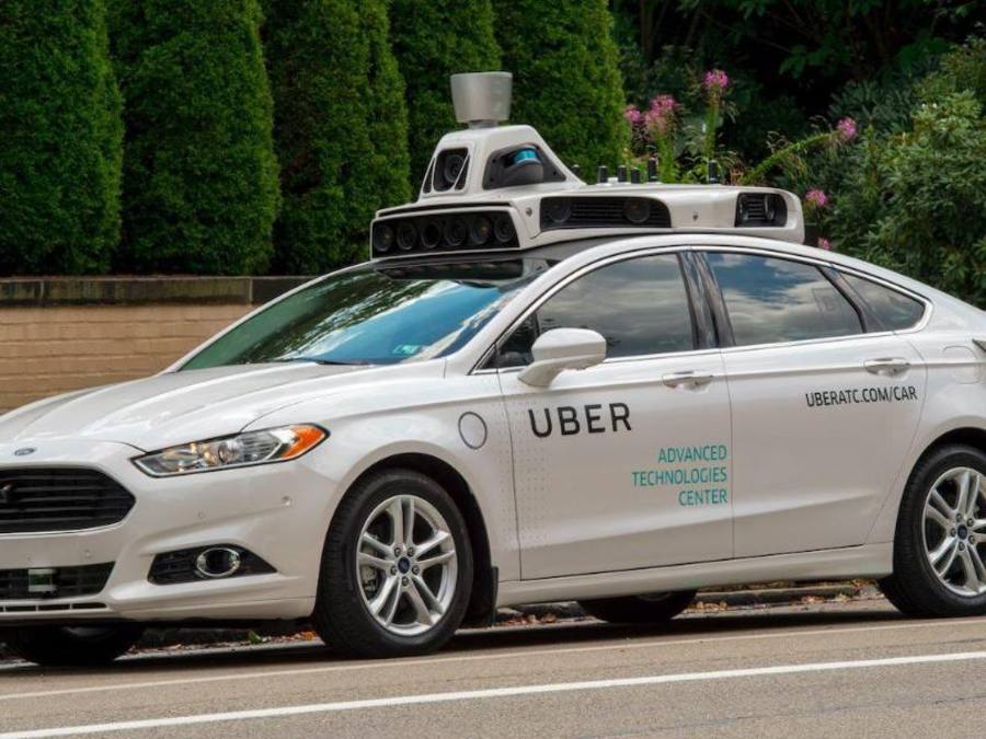 Ein Kombi von Ford als selbstfahrendes Uber-Fahrzeug in Pittsburgh im Bundesstaat Pennsylvania. Foto: Uber/UBER/dpa