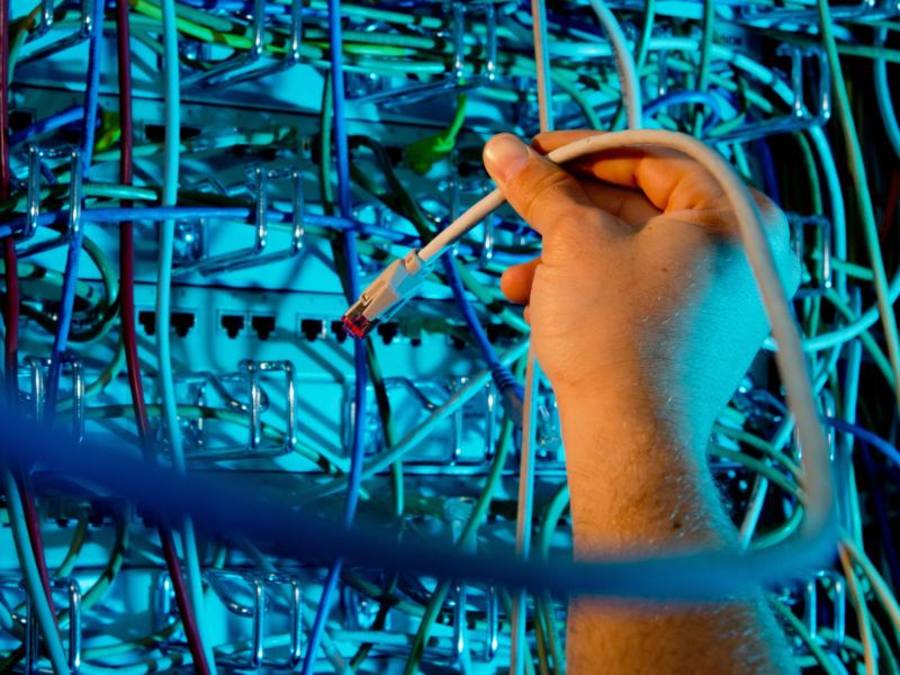Noch ist der Markt für Cyber-Policen gegen Hackerangriffe klein. ((Foto: Julian Stratenschulte))