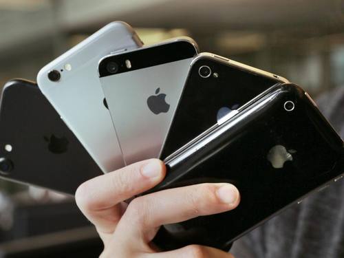 Bei iPhones mit alten Akkus wurde die Spitzenleistung des Prozessors gedrosselt, ohne dass die Kunden davon wussten. ((Foto: Fernando Gutierrez-Juarez))
