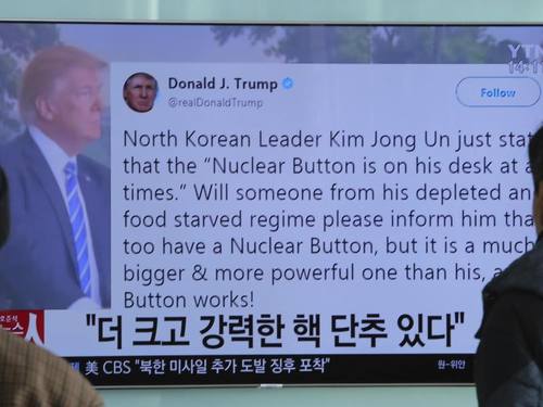 Twitter war nach umstrittenen Tweets von Trump mit Attacken auf Personen und Regierungen mehrfach aufgefordert worden, dagegen vorzugehen. ((Foto: Ahn Young-Joon))