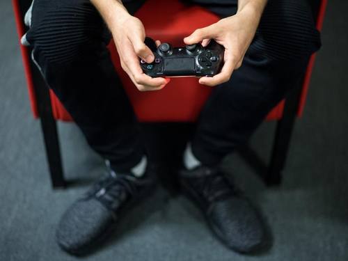 Die Sucht nach Videospielen ist in den Katalog von psychischen Krankheiten der WHO aufgenommen worden. ((Foto: Sebastian Gollnow))