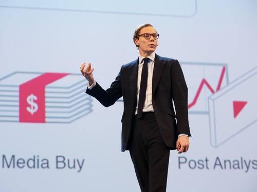 Der Datenexperte Alexander Nix ist Geschäftsführer von Cambridge Analytica. ((Foto: Christian Charisius/Archiv))