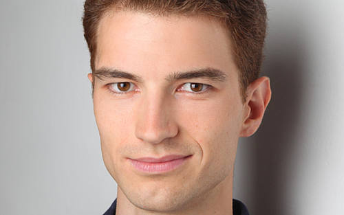 Dr. Enrico Thomae, Operational Services