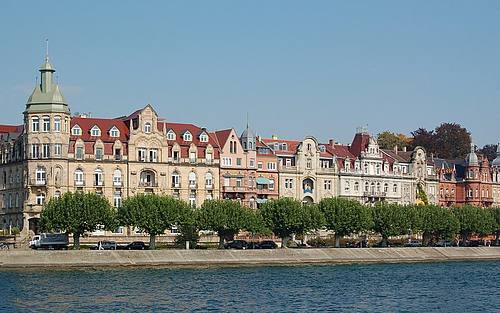Bürgerhäuser an der Seestraße in Konstanz - © Gerhard Giebener - pixelio.de
