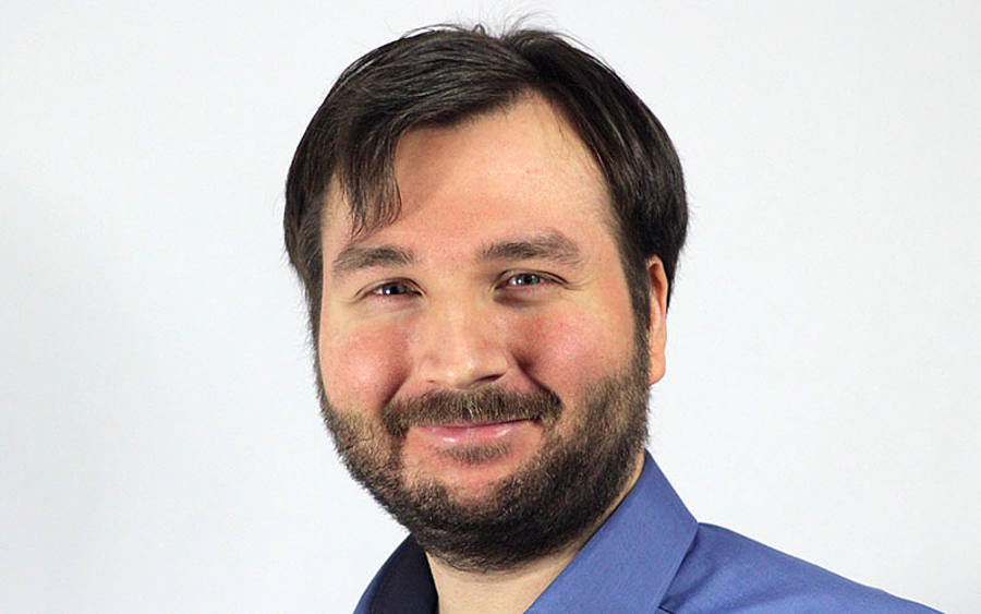 Martin Huber im blauen Hemd