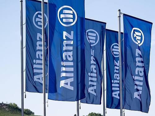 Der Versicherungskonzerns Allianz Leben steckt 700 Millionen Euro in ein Glasfaser-Projekt. Foto: Sven Hoppe/dpa