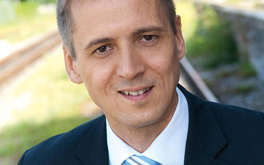 Bernhard Dellekart, Executive Vice President Customer Services und Back Offices bei Ebner Industrieofenbau