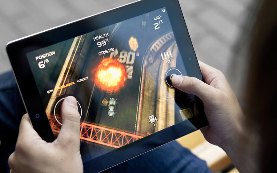 Videospiel auf Tablet-Computer