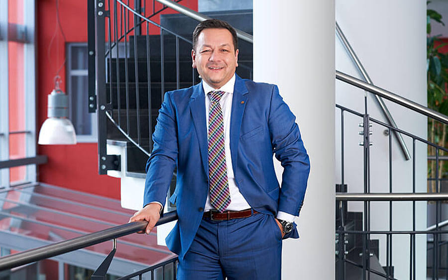 Dietmar Nick von Kyocera