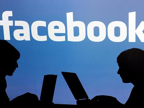 Facebook will eine Kampagne für Medienkompetenz unter anderem in allen EU-Ländern starten. Foto: Armin Weigel/dpa