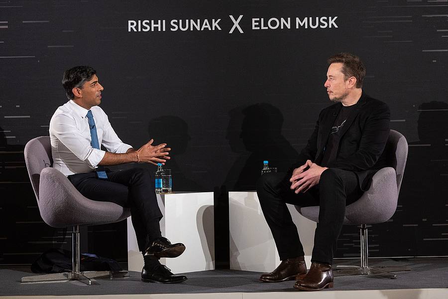 Rishi Sunak (li.) und Elon Musk