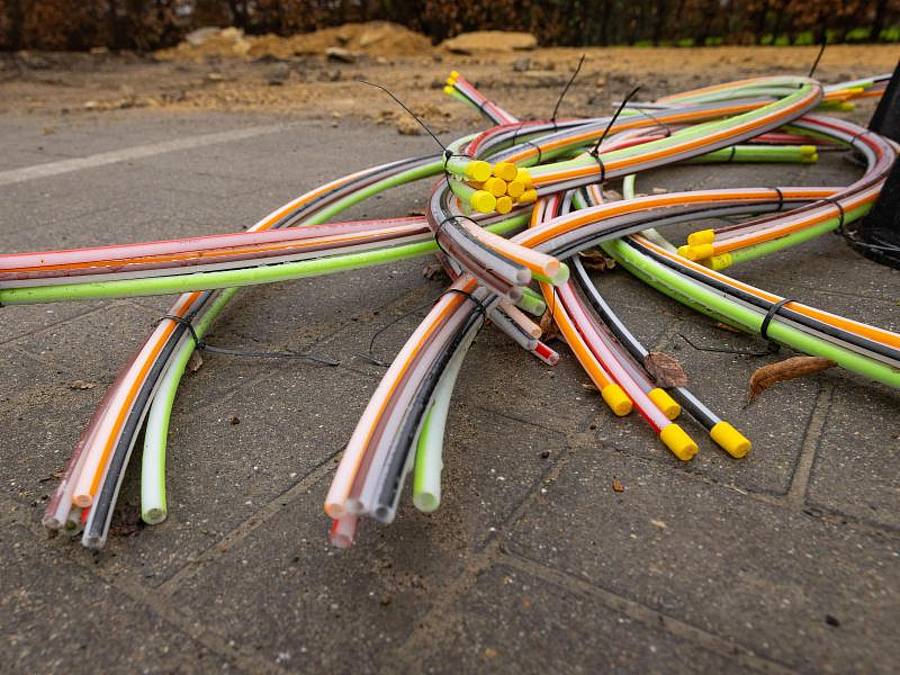 Wird Deutschland mit dem Glasfaser-Ausbau zu einem Vorzeige-Staat in Sachen Highspeed-Internet?. Foto: James Arthur Gekiere/BELGA/dpa
