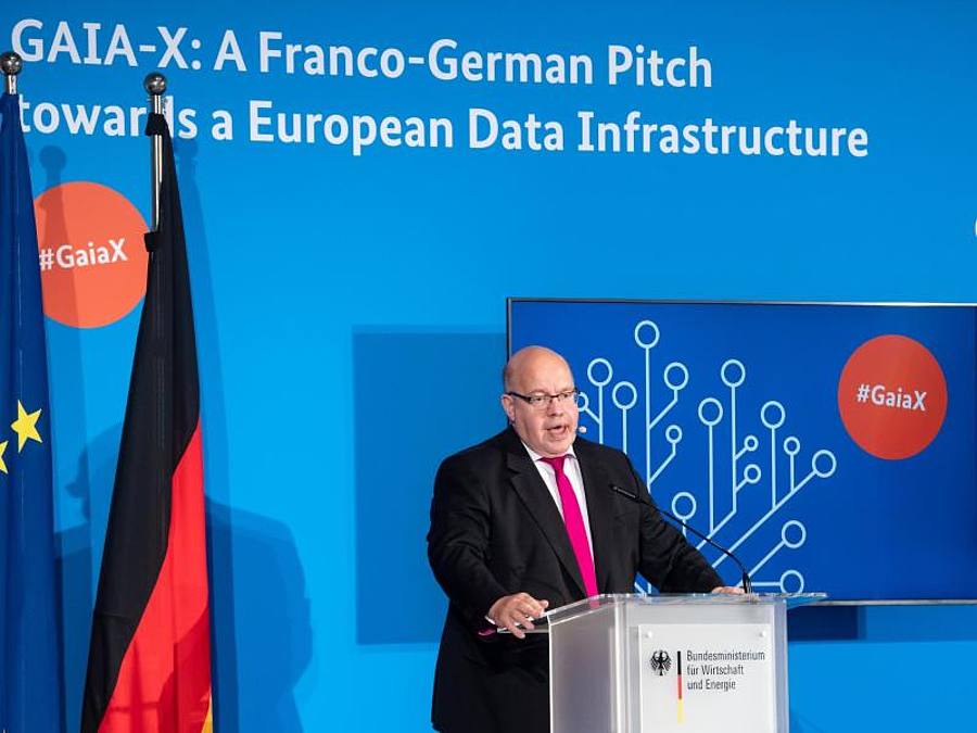 Peter Altmaier (CDU), Bundesminister für Wirtschaft und Energie, spricht beim virtuellen Gaia-X Fachforum des Bundeswirtschaftsministeriums. Foto: Bernd von Jutrczenka/dpa