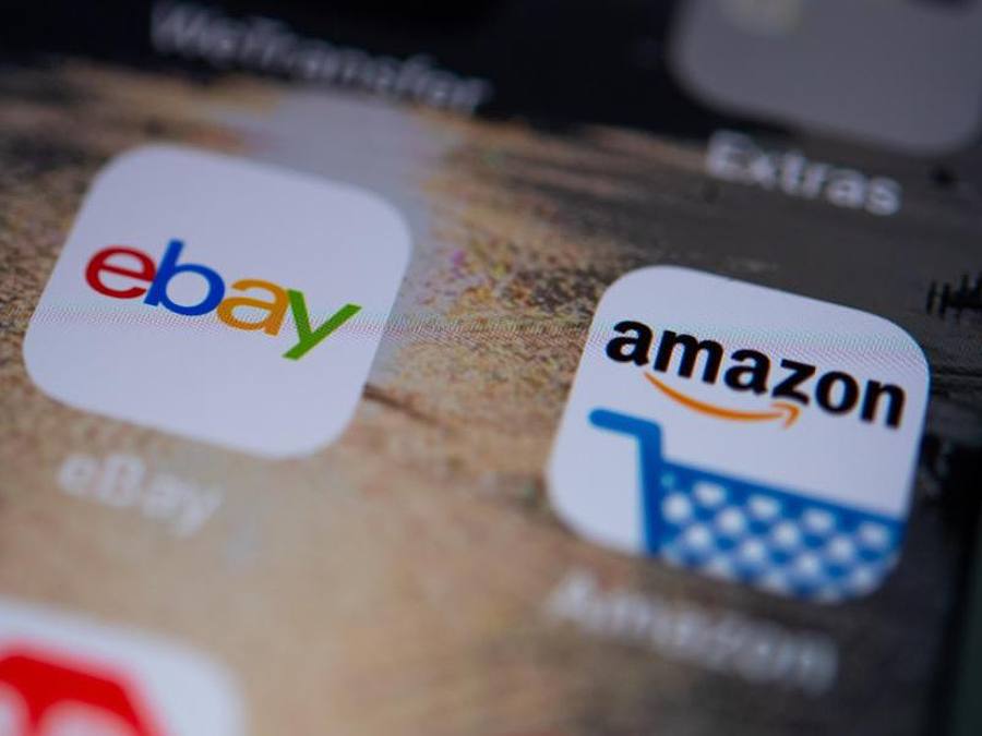Das Icon der Amazon-App auf einem Smartphone-Bildschirm