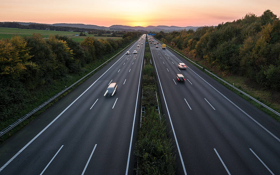 Fahrzeuge auf der Autobahn