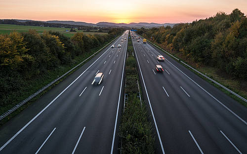 Fahrzeuge auf der Autobahn