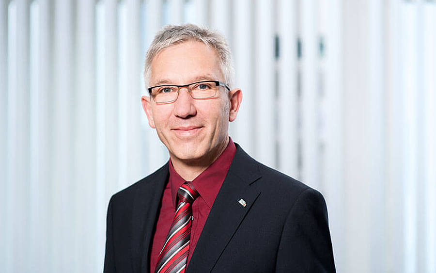 Karl Tröger
